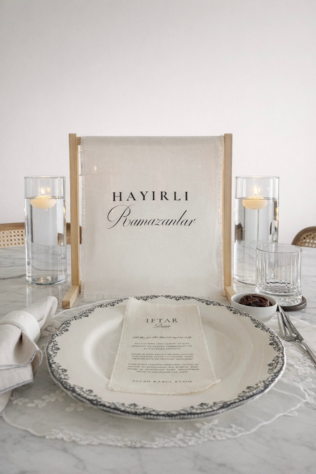 Ramadan Linen Sign with Wooden Holder